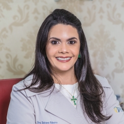 Dra. Fabiana Ribeiro