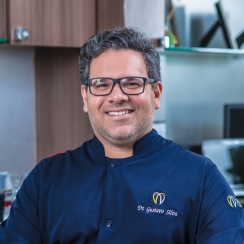 Dr. Gustavo Silva